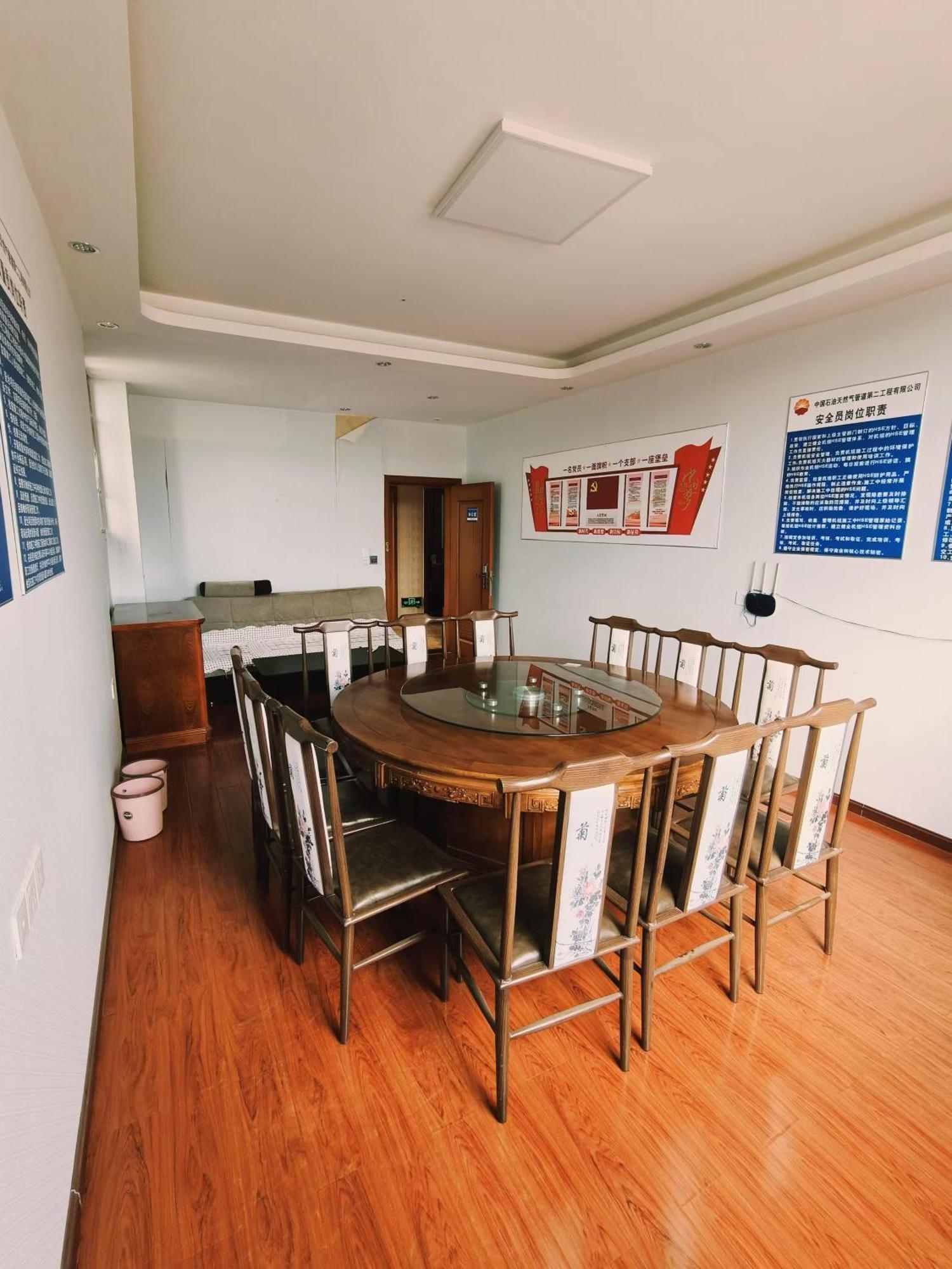 Bai Nian Sheng Shi Hotel Куньмин Экстерьер фото