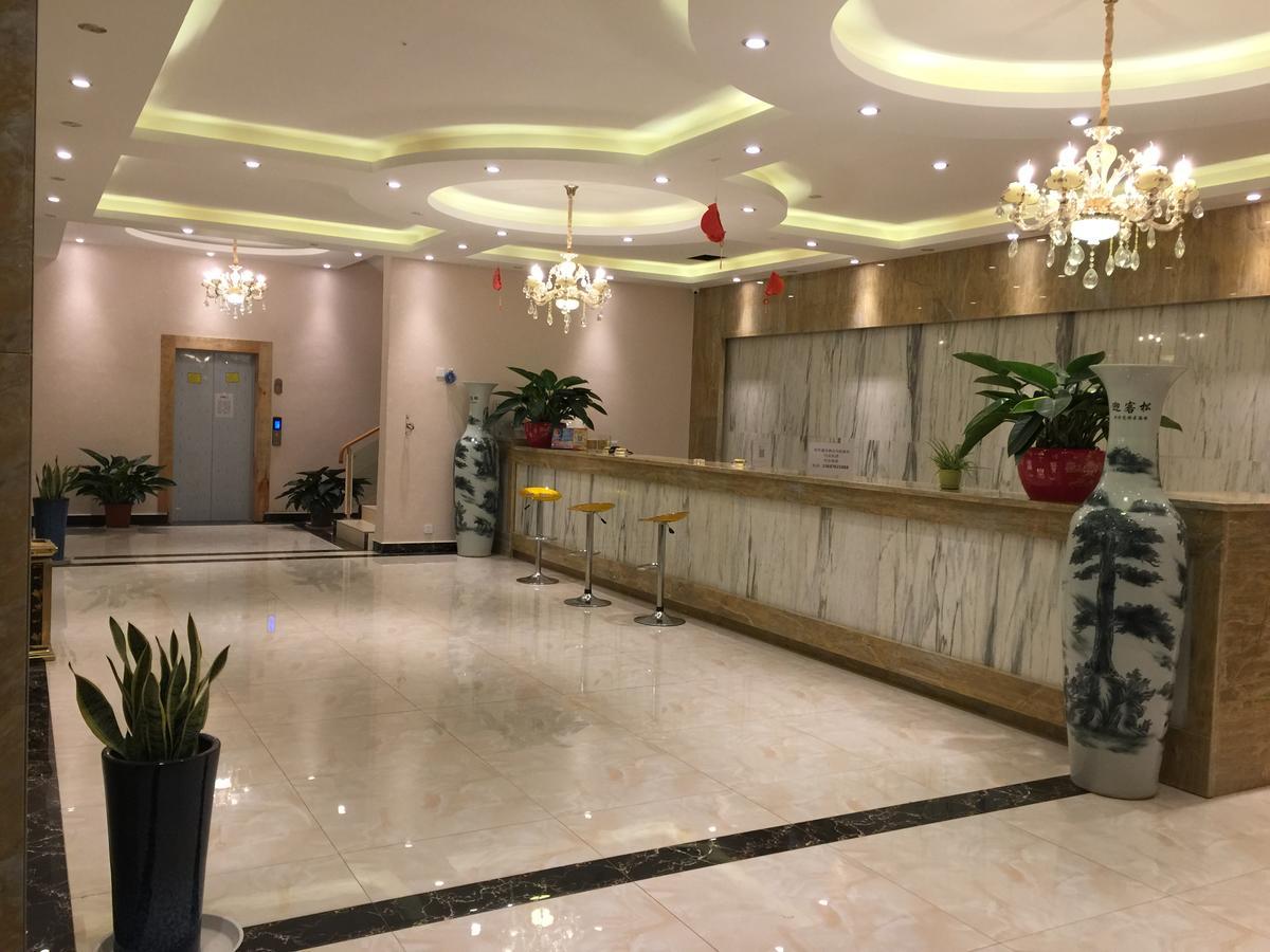 Bai Nian Sheng Shi Hotel Куньмин Экстерьер фото